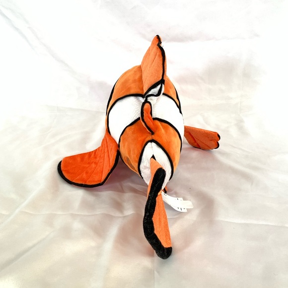 Finding Nemo Disney store plush - Picture 5 of 5
